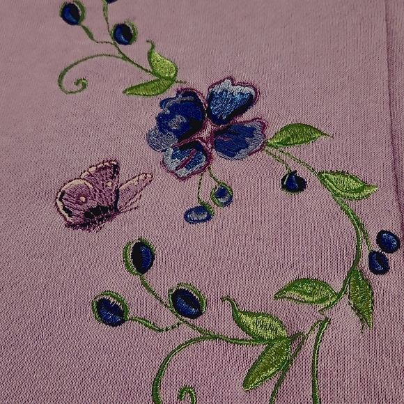 Misses C & K Designs button front sweatshirt - Size M/L - Picture 5 of 6